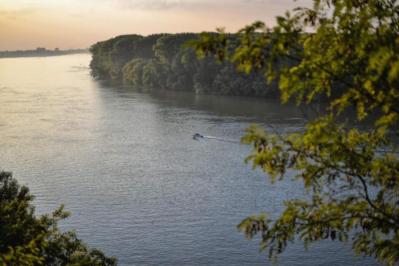 Kuca Za Odmor Mirni Kutak Vukovar Exteriör bild