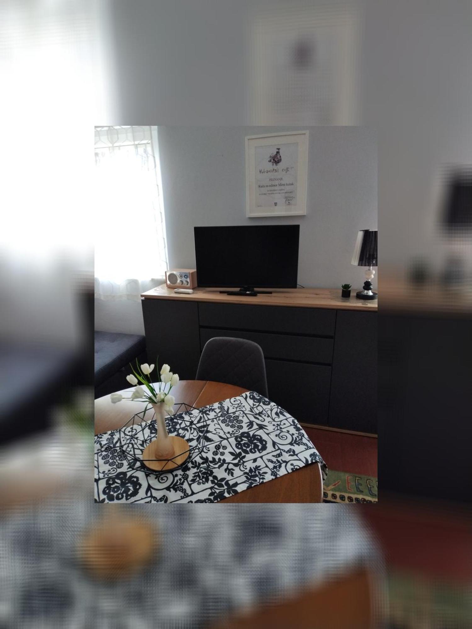 Kuca Za Odmor Mirni Kutak Vukovar Exteriör bild